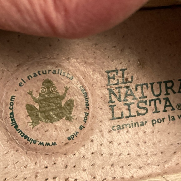 El Naturalista Brown Leather Mules with White Stitching - Picture 6 of 8